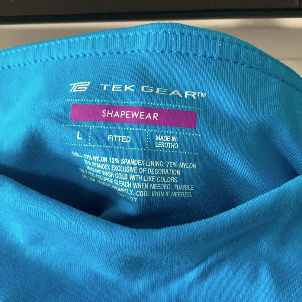 Cropped workout pants